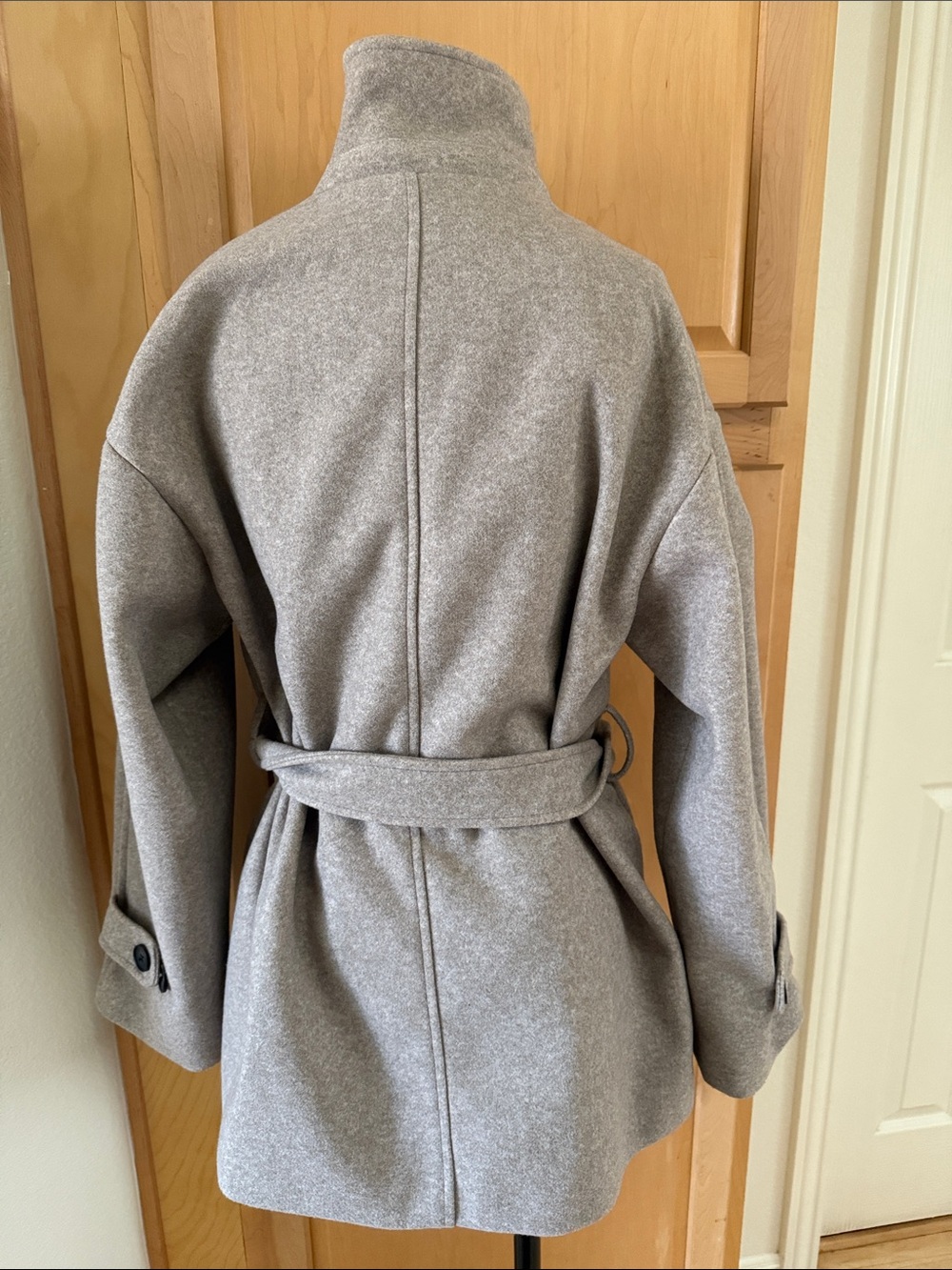 Zara women’s taupe jacket - Picture 5 of 6